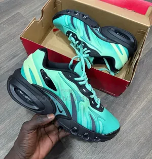 New Model Air Max Disponible