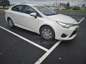 Toyota Avensis 2017 Blanc