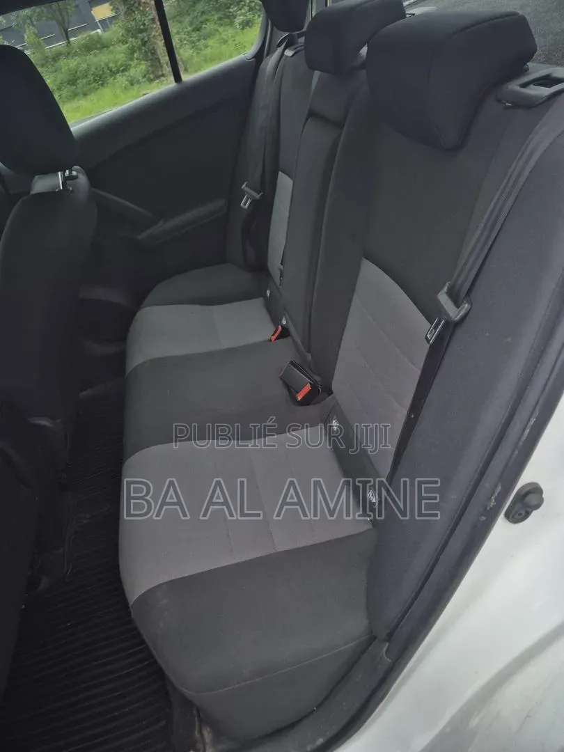 Toyota Avensis 2017 Blanc