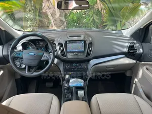 Ford Escape 2017 Blanc