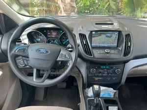 Ford Escape 2017 Blanc