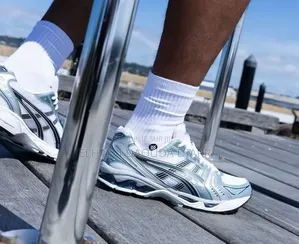 Asics Gel-Kayano 14