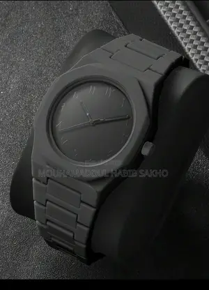 Accessoires Tendance : Montres, Lunettes, À Petit Prix