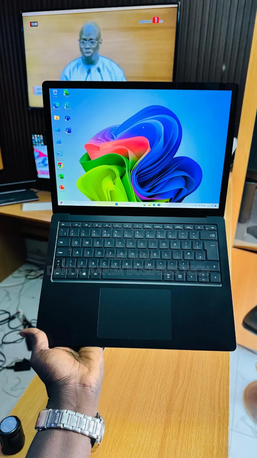 Nouveau Microsoft Surface Laptop 3 8GB Intel Core i5 SSD 256GB