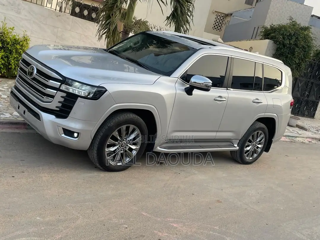 Toyota Land Cruiser Prado 2022 Gris