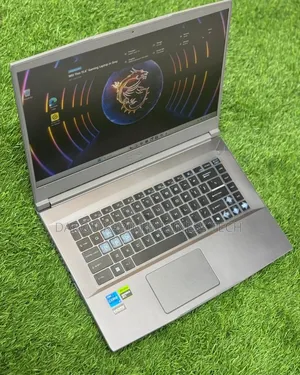 Nouveau Ordinateur portable MSI GF75 Thin 16GB Intel Core i5 SSD 512GB