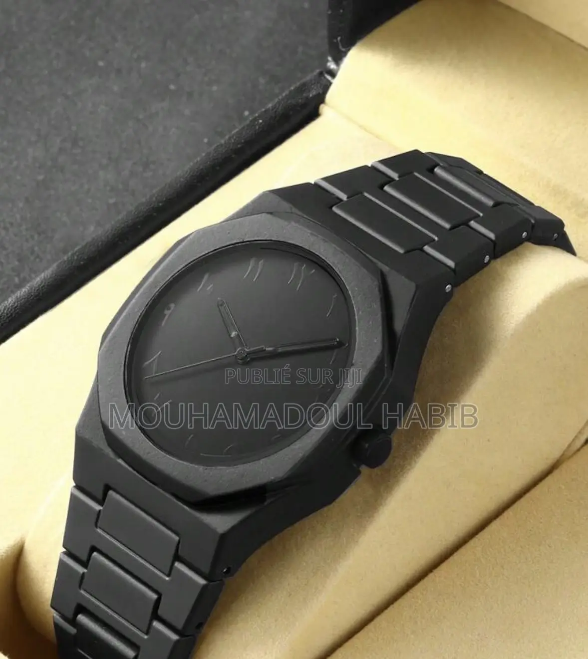 Montre Polycarbonate À Cadran Arabe
