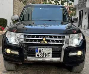 Mitsubishi Pajero 2021 Noir