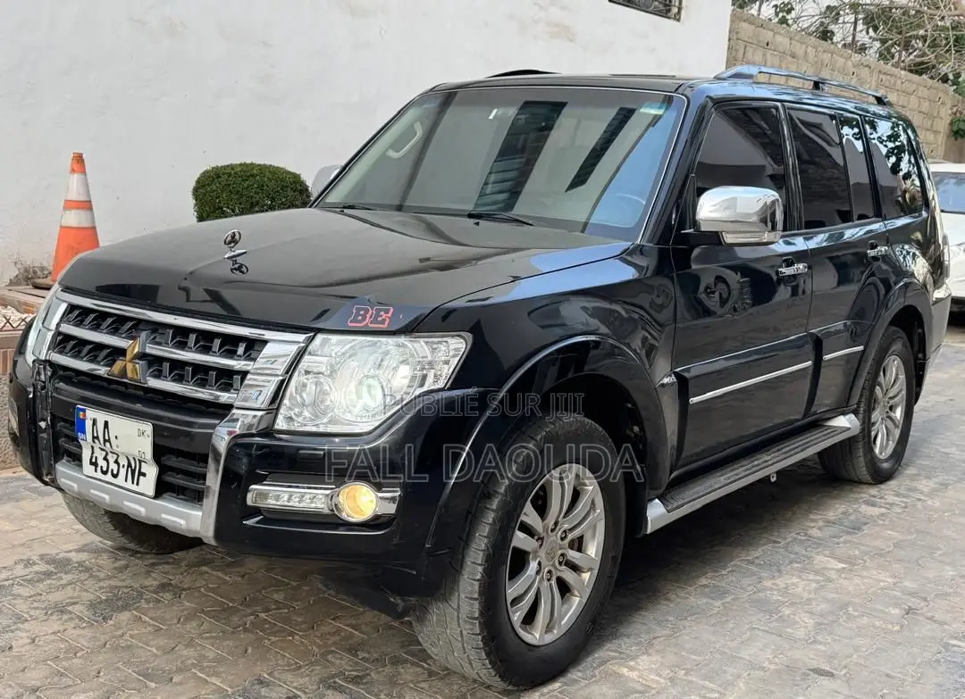 Mitsubishi Pajero 2021 Noir