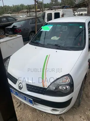 Renault Clio 2010 Blanc