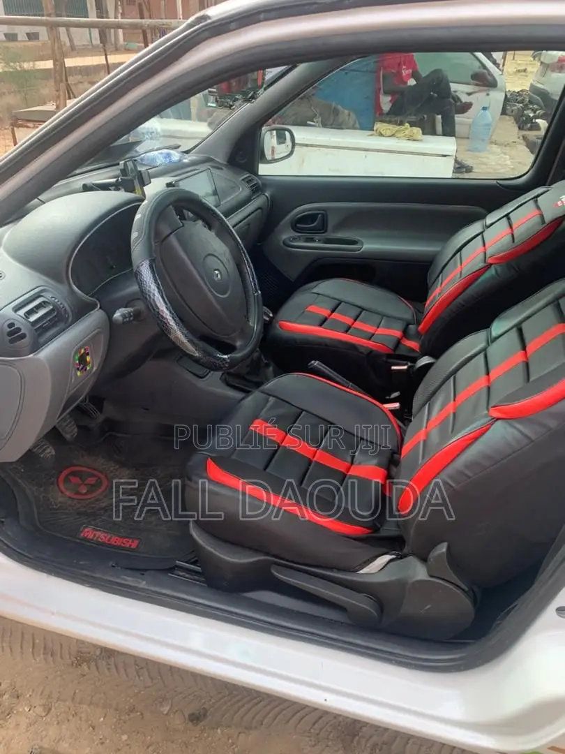 Renault Clio 2010 Blanc