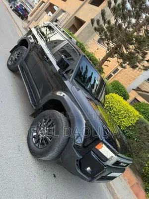 Toyota Land Cruiser Prado 2025 Noir