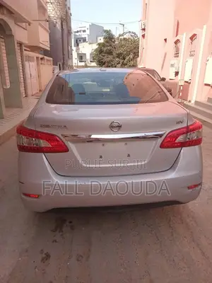 Nissan Sentra 2015 Gris