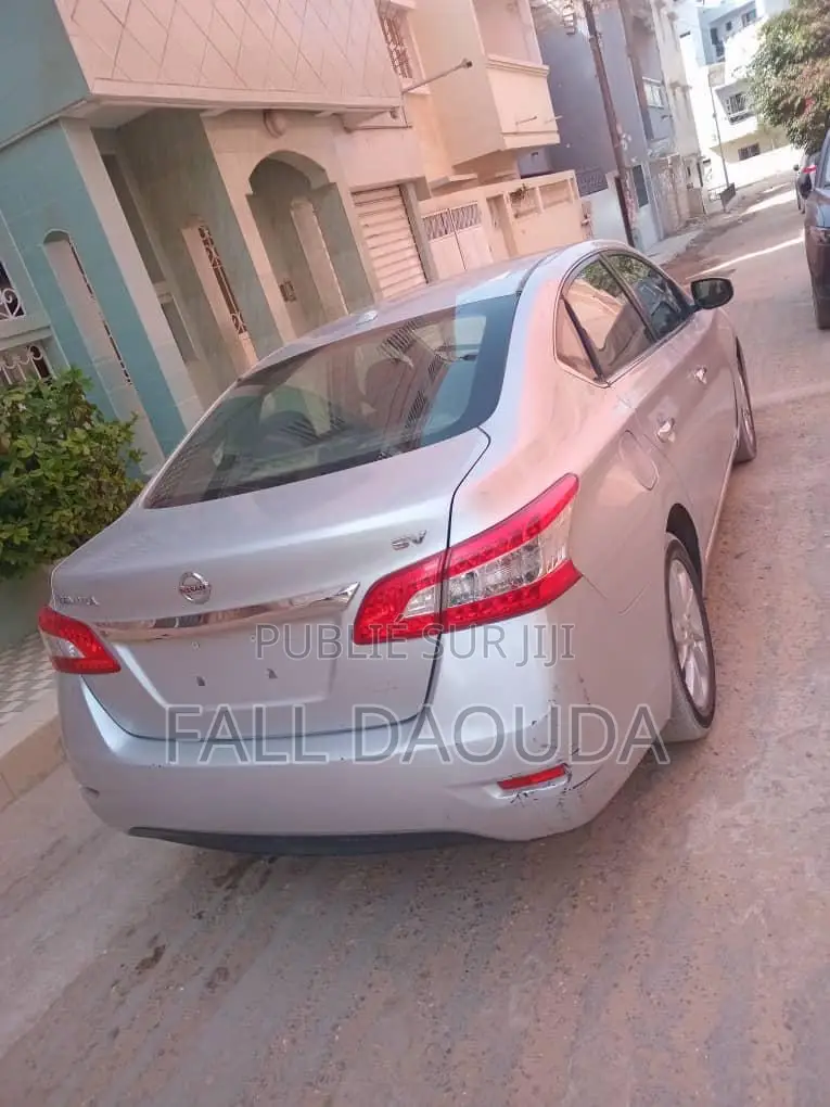 Nissan Sentra 2015 Gris