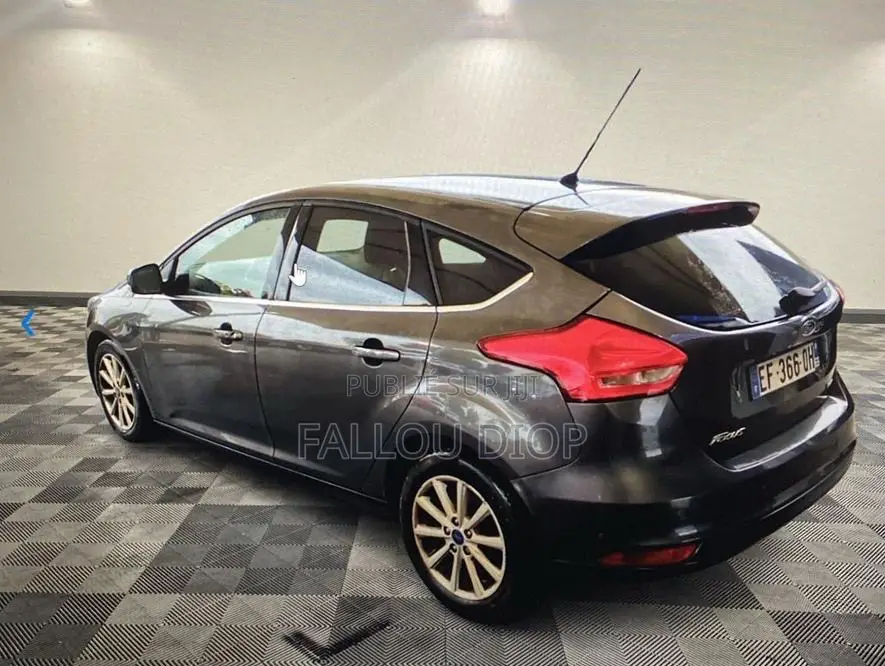 Ford Focus 2016 Beige