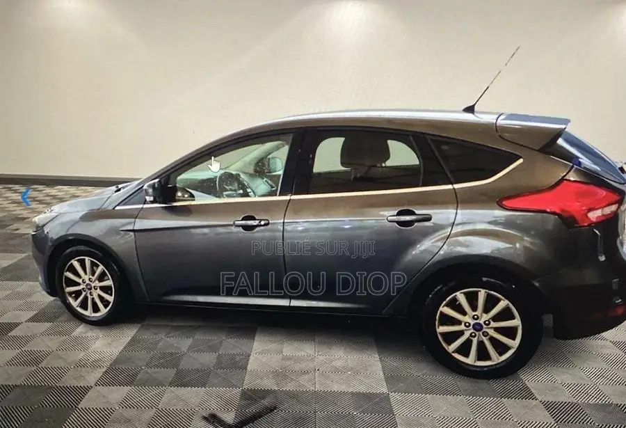 Ford Focus 2016 Beige