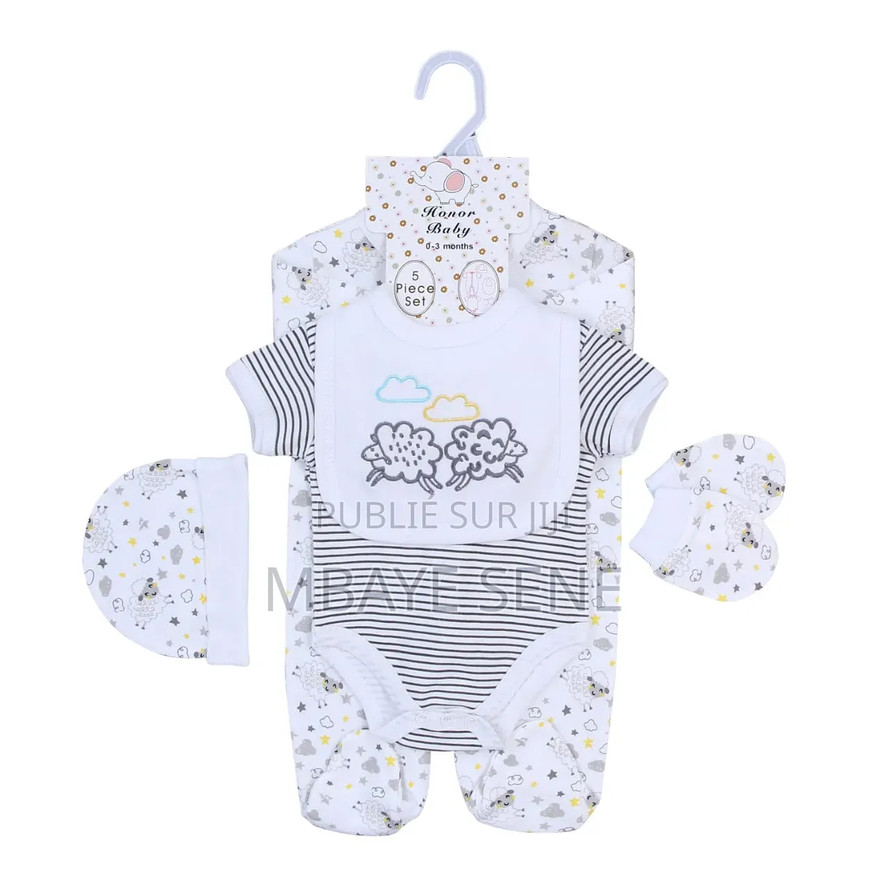 Ensemble Bébé 5 Pièces Confortable Et Élégant