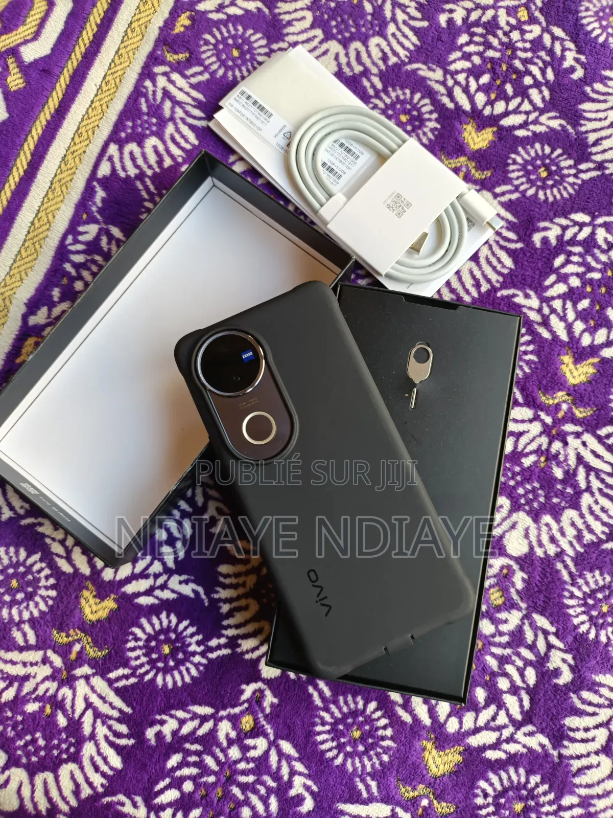 Nouveau Vivo V50 512 GB Gris
