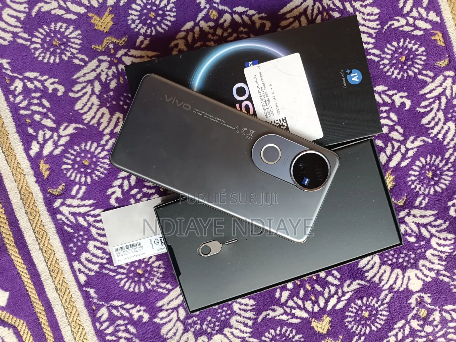 Nouveau Vivo V50 512 GB Gris