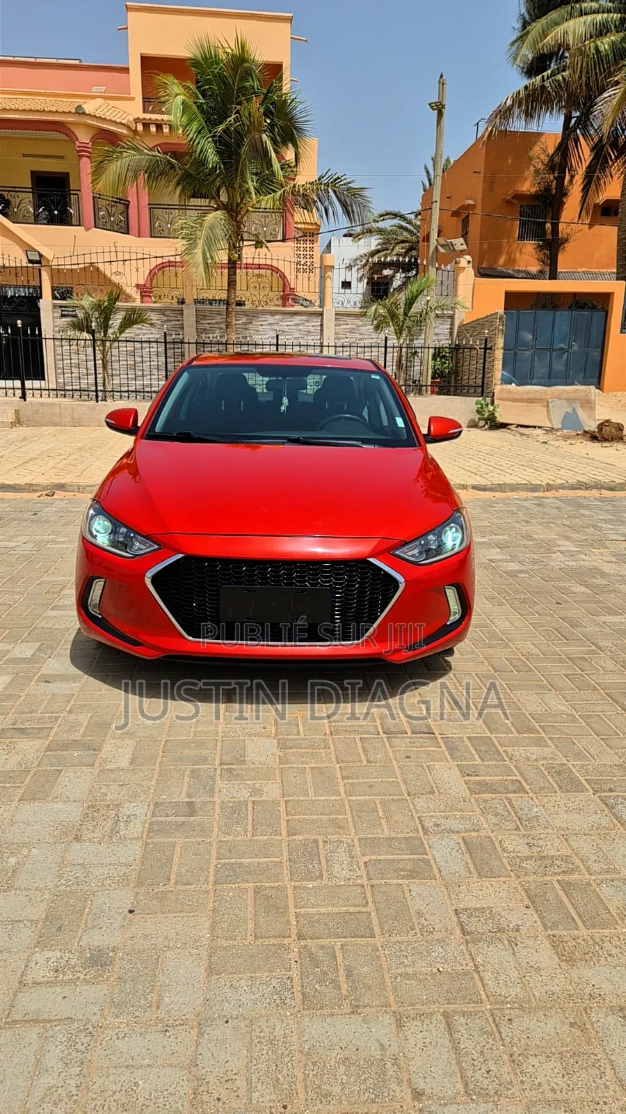 Hyundai Elantra Limited Sedan FWD (2.0L 4cyl 6A) 2017 Orange