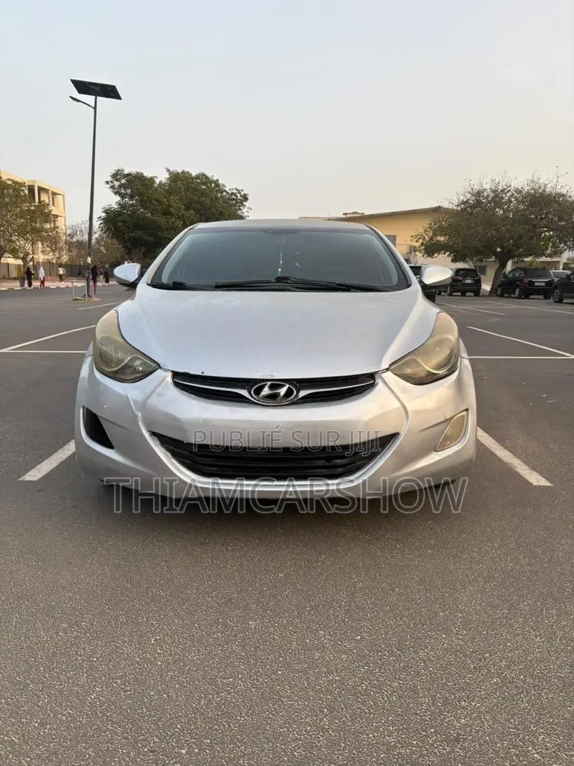Hyundai Elantra 2013 Gris