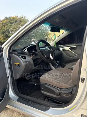 Hyundai Elantra 2013 Gris
