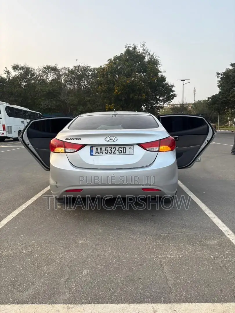Hyundai Elantra 2013 Gris