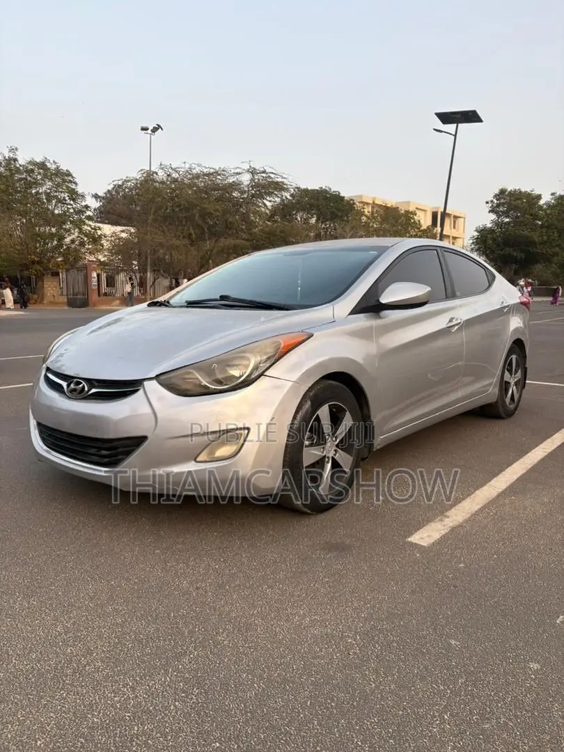 Hyundai Elantra 2013 Gris