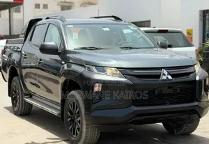 Mitsubishi L200 2022 Noir