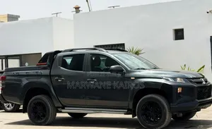 Mitsubishi L200 2022 Noir