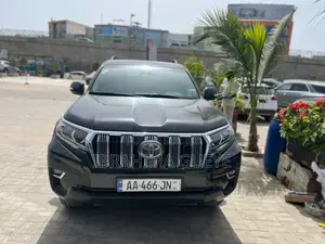 Toyota Land Cruiser 2018 Noir