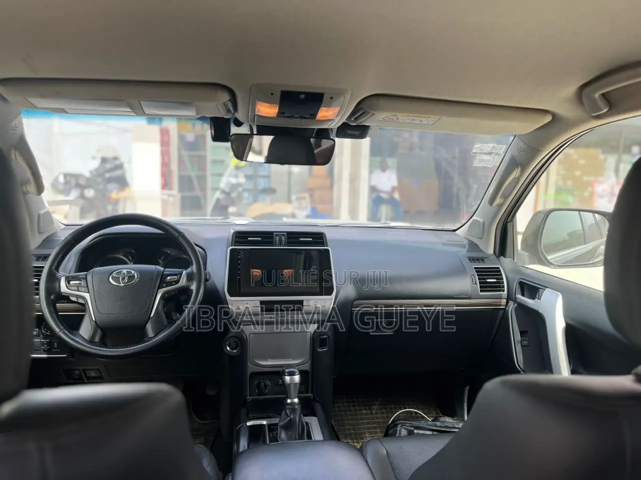 Toyota Land Cruiser 2018 Noir