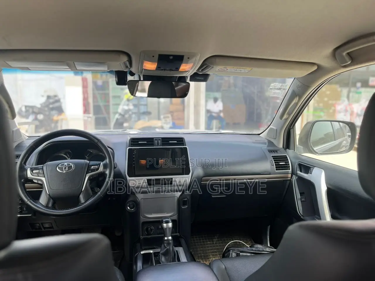 Toyota Land Cruiser 2018 Noir