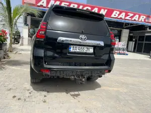 Toyota Land Cruiser 2018 Noir