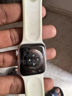 Montre Apple Watch Série 6 40mm(Gps+Cellular)