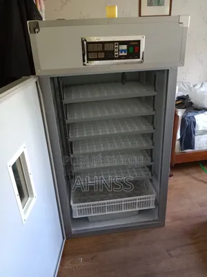 Couveuse Automatique 528 Œufs