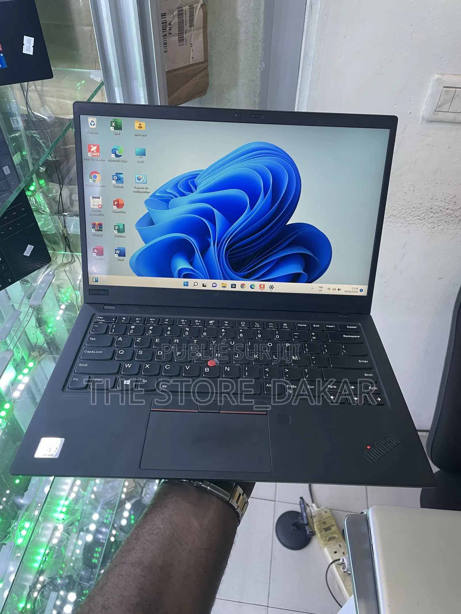 Nouveau Lenovo ThinkPad X1 Carbon 16GB Intel Core i7 SSD 256GB