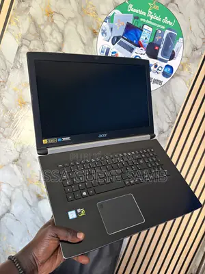 Ordinateur portable Acer Aspire 1 8GB Intel Core i7 HDD 1T