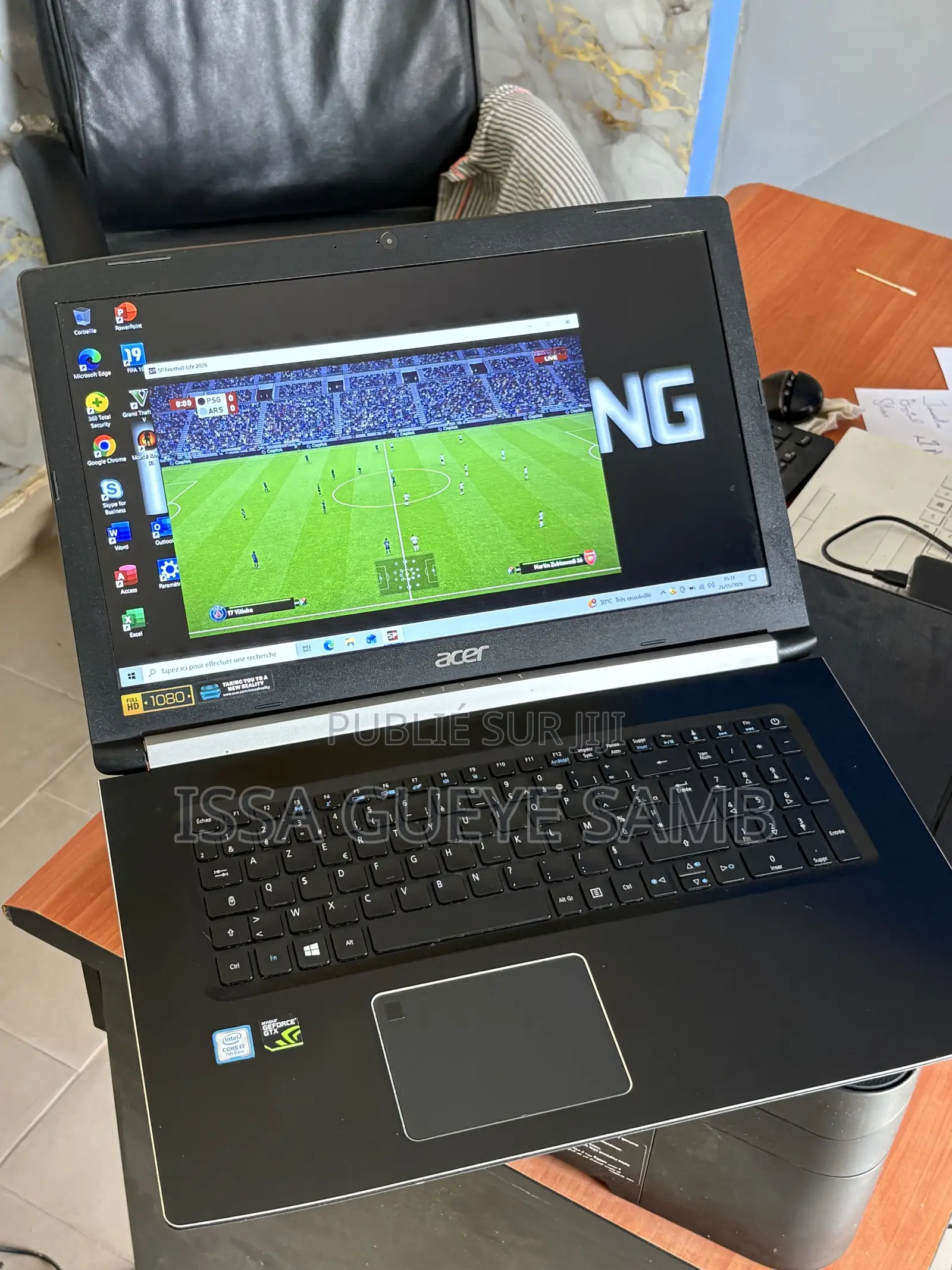 Ordinateur portable Acer Aspire 1 8GB Intel Core i7 HDD 1T