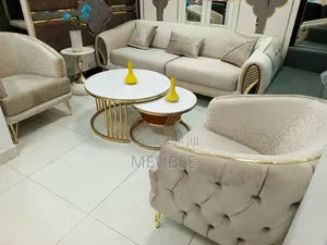 Salon 7 Places