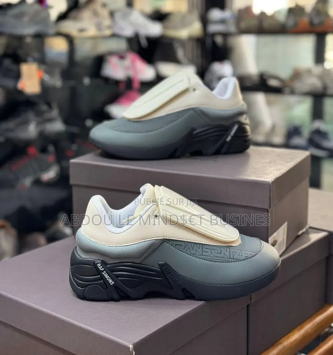Shoes Raf Simons Différentes Couleurs Disponible