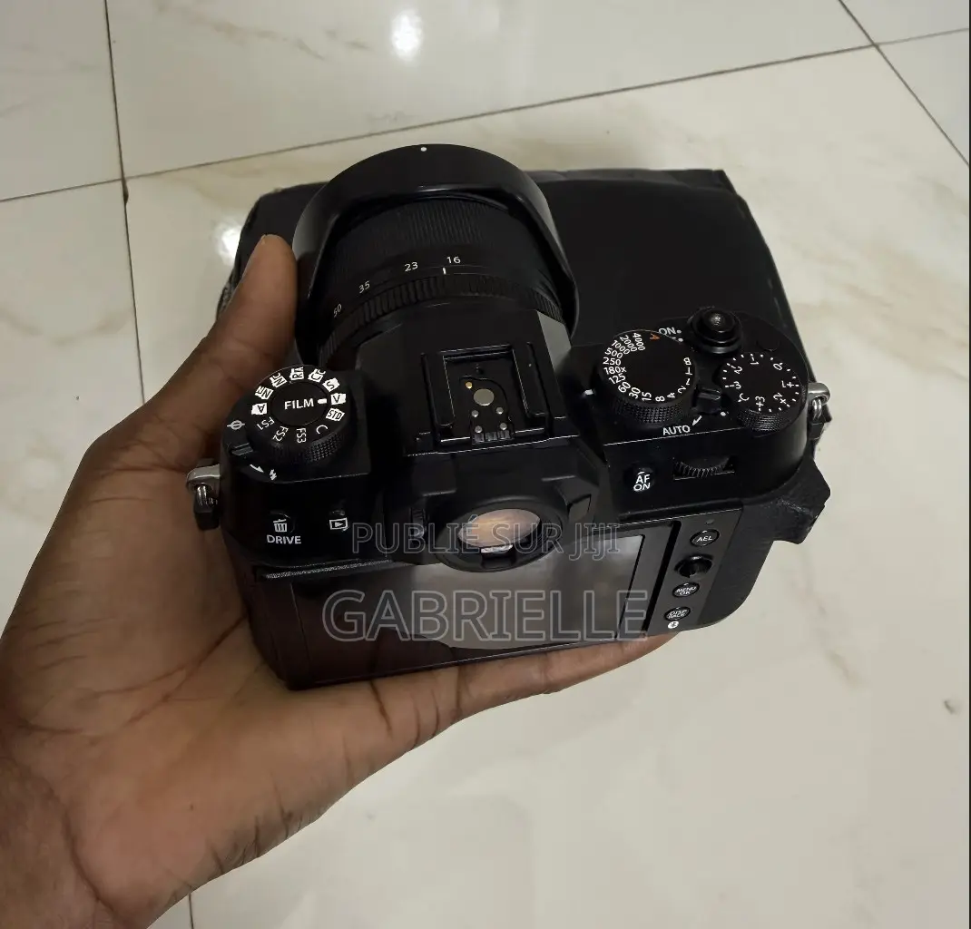 Fuijifilm X-T50 Camera With Xf 16-50mm Lens