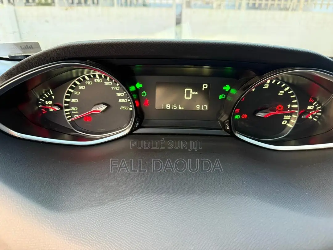 Peugeot 308 2016 Blanc