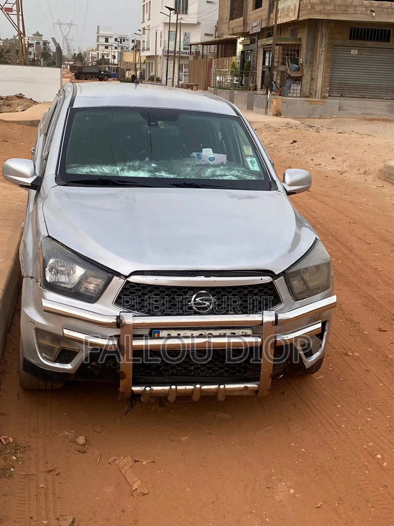 SsangYong Korando 2014 Gris