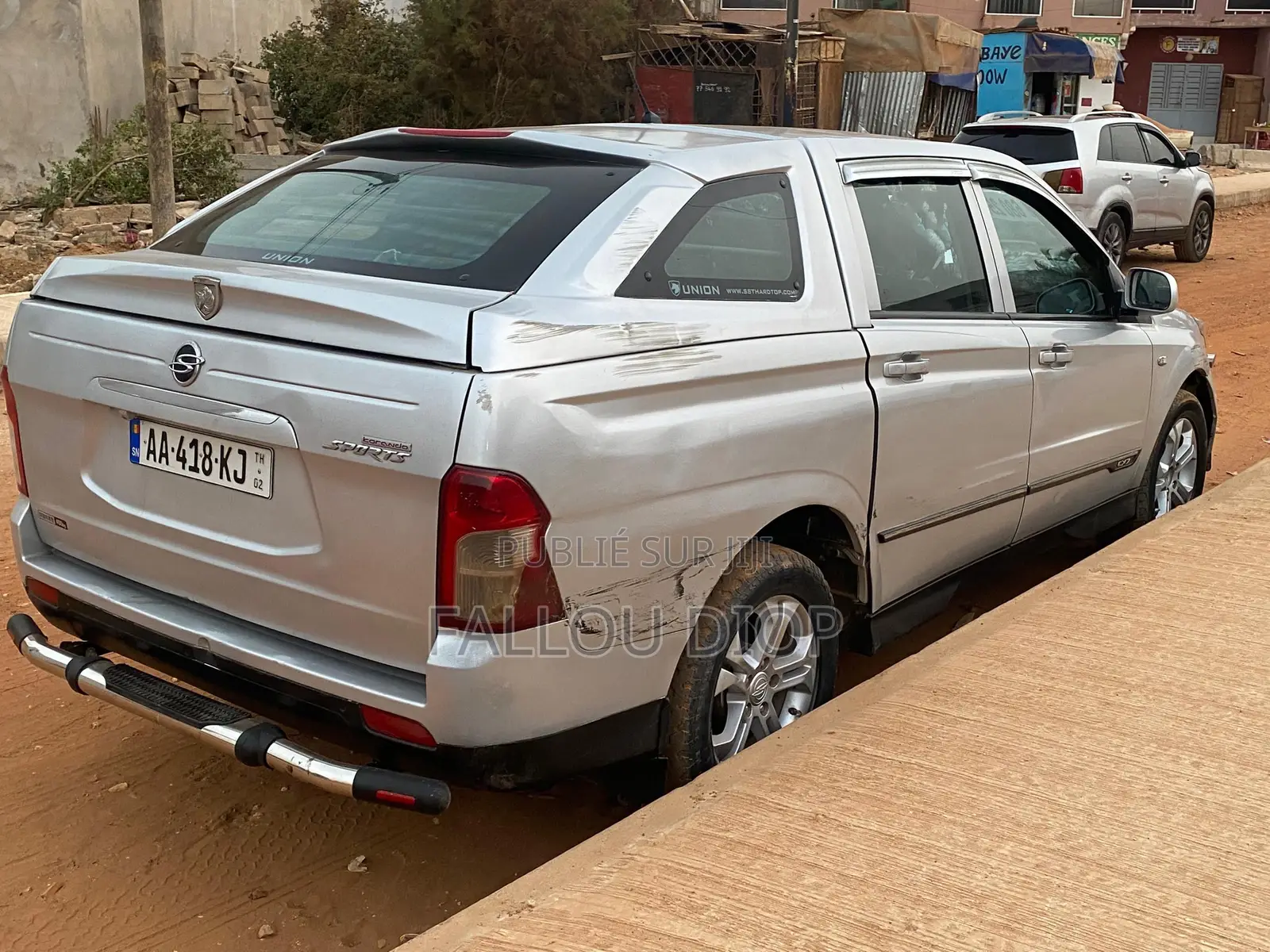 SsangYong Korando 2014 Gris