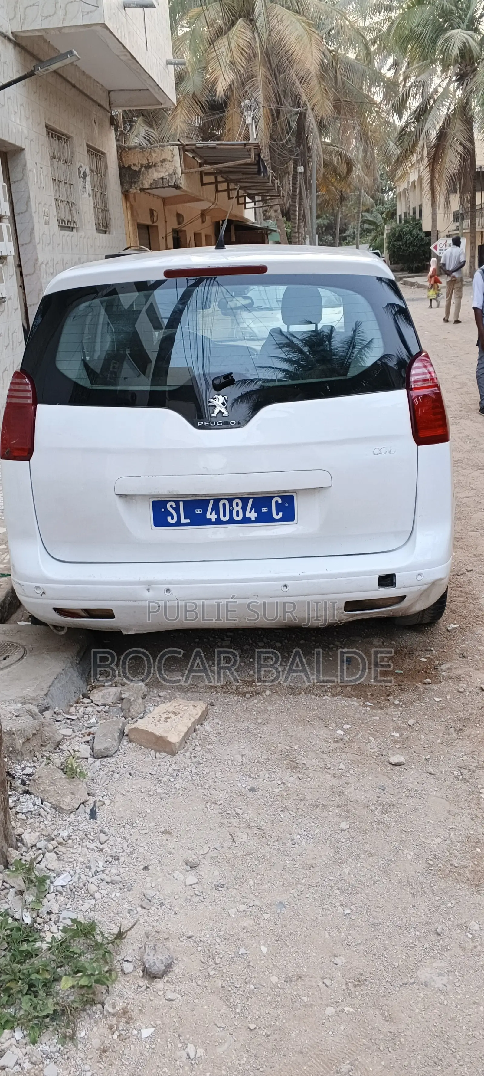 Peugeot 5008 1.6 THP MT Allure 2011 Blanc