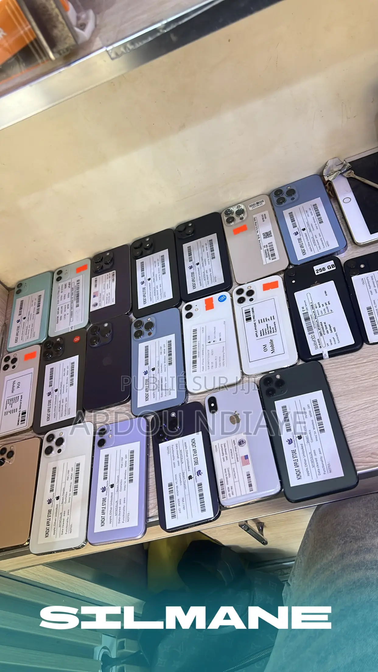 Nouveau Apple iPhone 13 128 GB Argenté