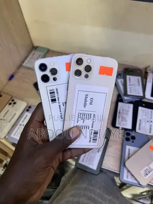 Nouveau Apple iPhone 13 128 GB Argenté