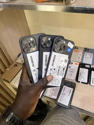 Nouveau Apple iPhone 13 128 GB Argenté