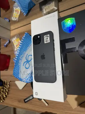 Apple iPhone 15 Plus 128 GB Noir